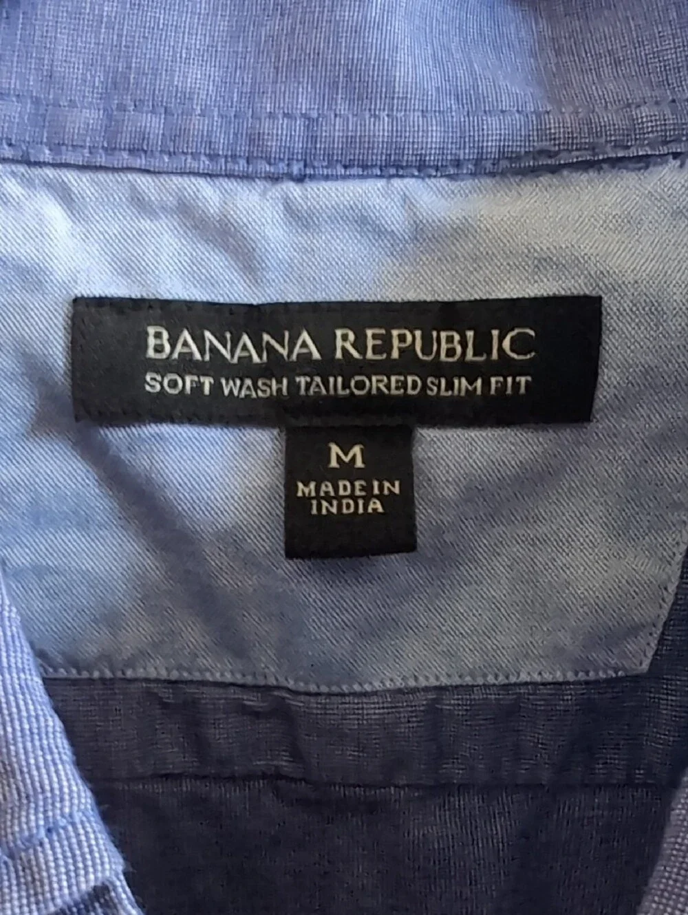 Banana Republic🔹Soft Wash Tailored Slim Fit🔹Mythic Blue🔹M